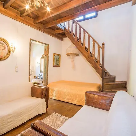 El Apartment Rhodes City