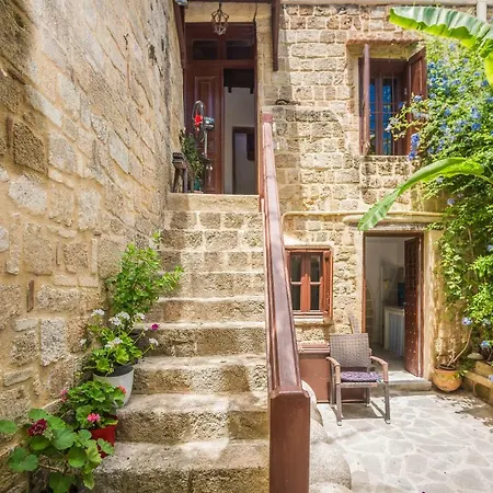 Apartman El Rhodian Villa *