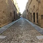 El Rhodian Villa アパート Rhodes City