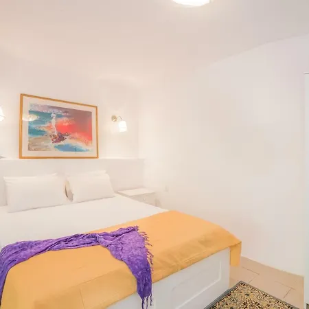 Apartment El Rhodian Villa